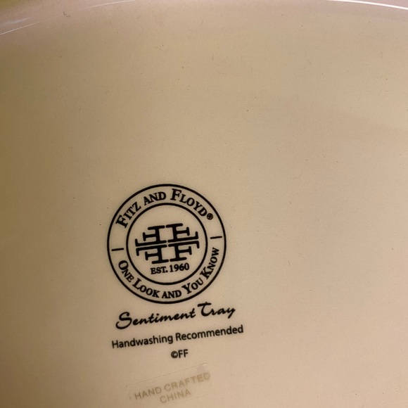 Fitz and Floyd Christmas tray. - Picture 2 of 4